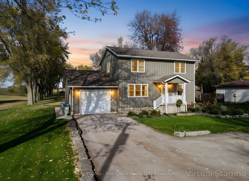 {{alt}} | Card Image