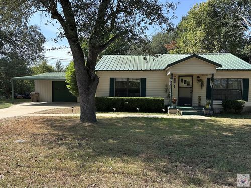 217 Bonham St, Maud, TX, 75567 | Card Image