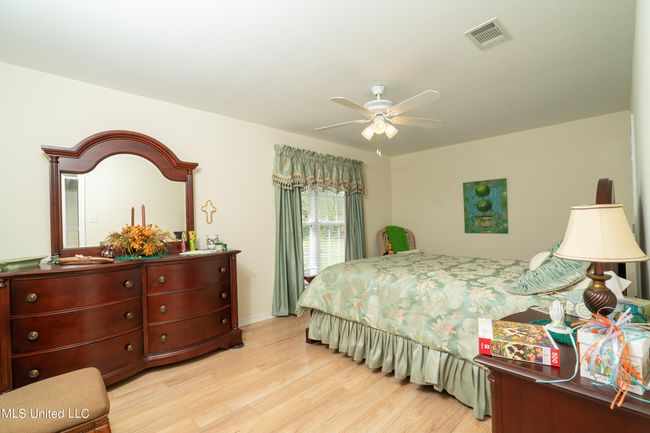 25401 Notre Dame-28 | Image 19