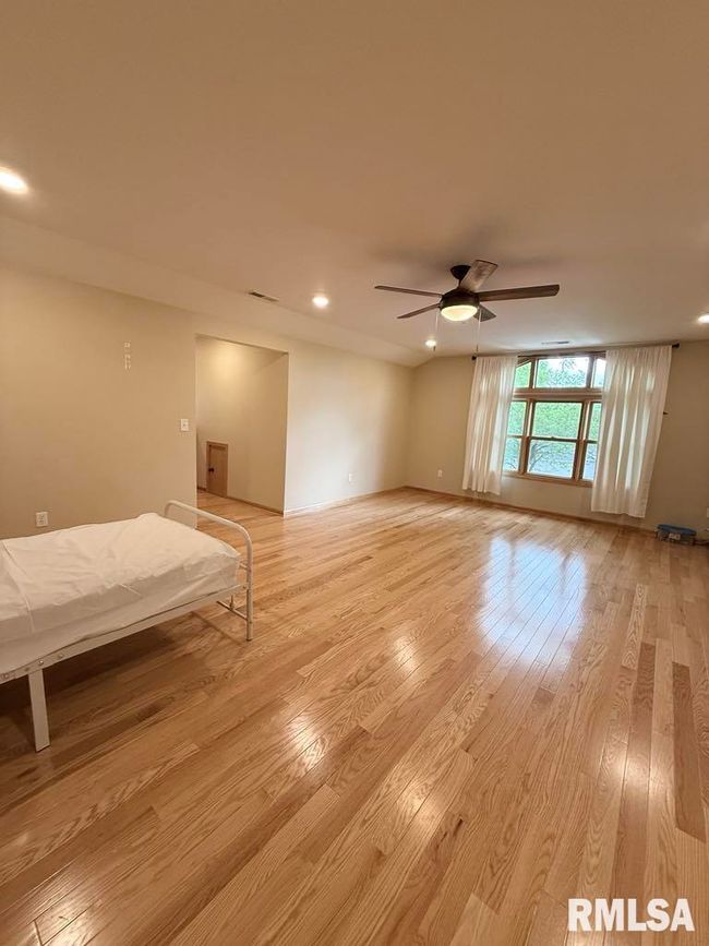 285 Twin Springs Loop, House other with 4 bedrooms, 3 bathrooms and null parking in Anna IL | Image 25