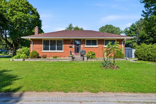 6427 Burdette Dr, Niagara Falls, ON, L2E5H4 | Card Image
