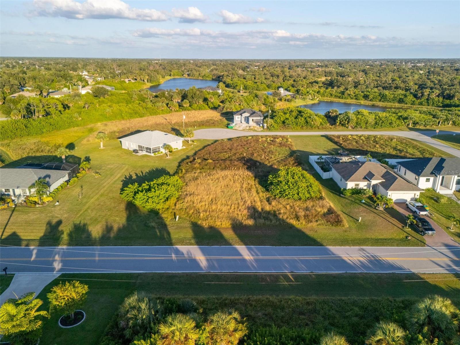 Land in ROTONDA WEST 3