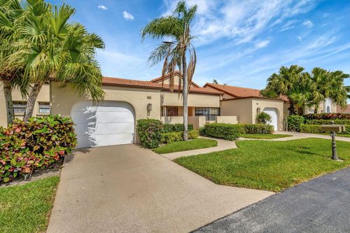 8179 Mooring Cir, Boynton Beach, FL, 33472-2305 | Card Image