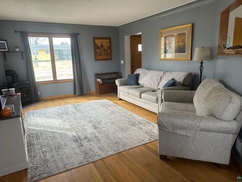 702 27th St, Cloquet, MN, 55720 | Card Image