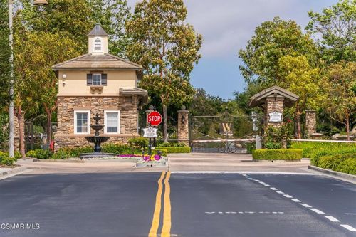 3194 Sunset Hills Blvd, Thousand Oaks, CA, 91362-1189 | Card Image