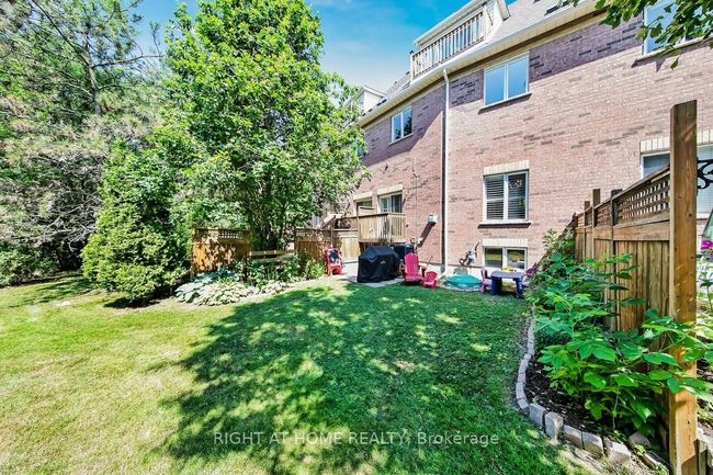 23 Michael Way, Condo with 3 bedrooms, 5 bathrooms and 1 parking in Markham ON | Image 34