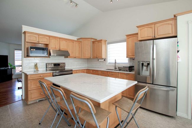 106 Lord Close, House other with 5 bedrooms, 3 bathrooms and 4 parking in Red Deer AB | Image 8