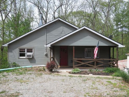 6946 Mountain View Dr, Hillsboro, OH, 45133 | Card Image
