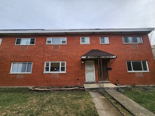 2211 171st St, Hazel Crest, IL, 60429-1207 | Card Image