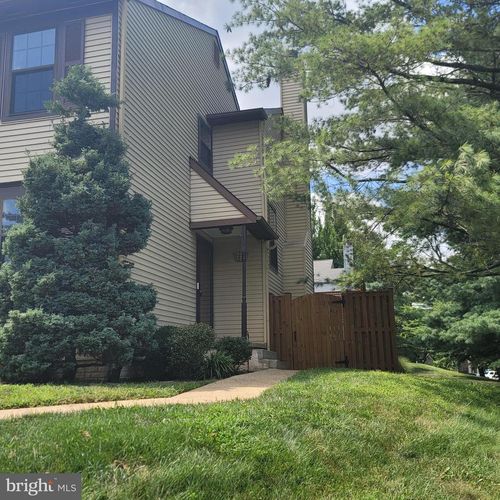 23 Jermyn Ct, STERLING, VA, 20165-5620 | Card Image
