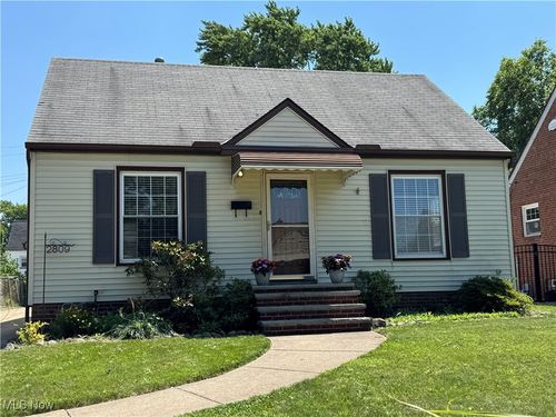 2809 Ralph Ave, Cleveland, OH, 44109-5415 | Card Image