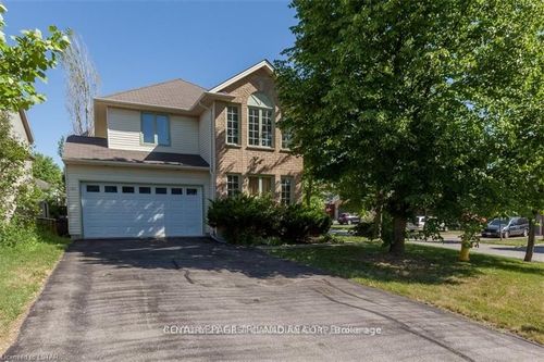 101 Southcott Crt, London, ON, N6G4Y6 | Card Image