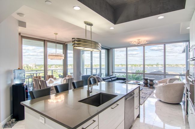 601 - 1 Water Club Way, Condo with 3 bedrooms, 3 bathrooms and null parking in North Palm Beach FL | Image 9