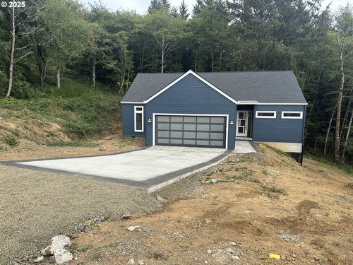 750 Monica Ct, Cannon Beach, OR, 97110-3261 | Card Image
