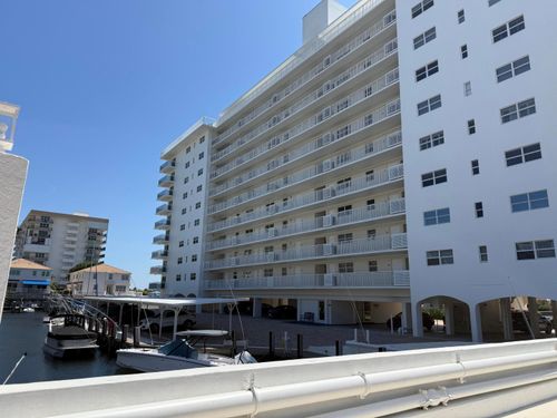 304-1160 Hillsboro Mile, Hillsboro Beach, FL, 33062-1711 | Card Image