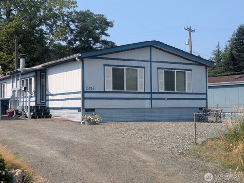 13215 35th Avenue S, Tukwila, WA, 98168 | Card Image