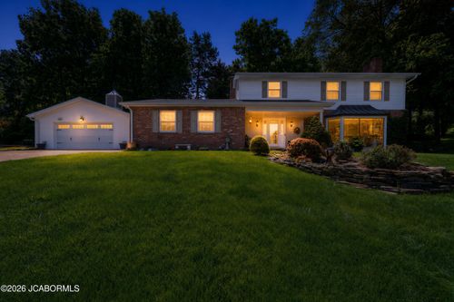 2719 W Schellridge Rd, Jefferson City, MO, 65109-1162 | Card Image