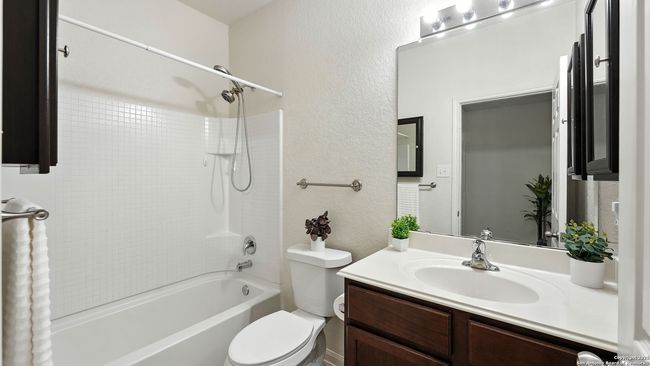 6738 Luckey Tree, House other with 4 bedrooms, 3 bathrooms and null parking in San Antonio TX | Image 25
