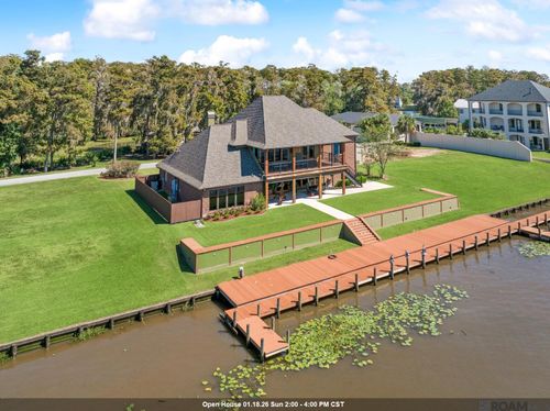 18228 Bayou Pierre Dr, Maurepas, LA, 70449-5297 | Card Image