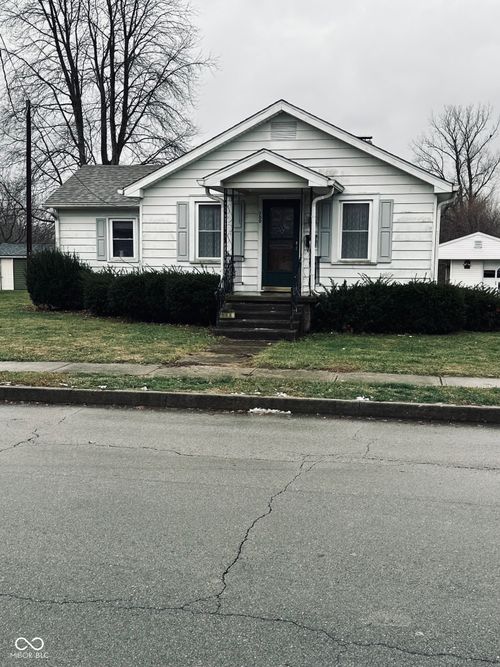 700 W 2nd St, Sheridan, IN, 46069-1034 | Card Image