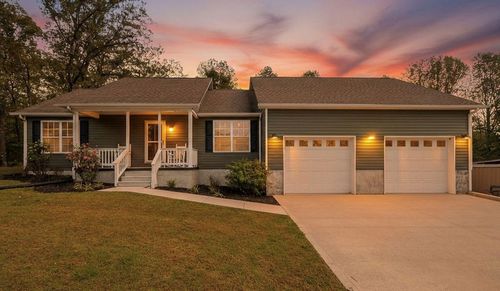 250 Luna Rd, Sparta, TN, 38583-6716 | Card Image