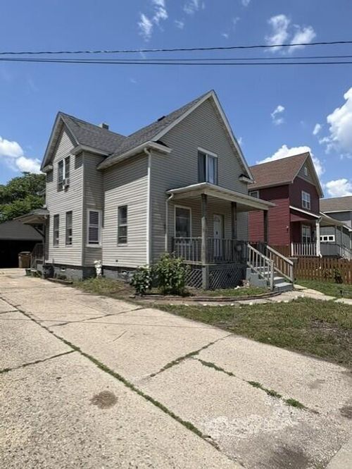 5428 25th Ave, Kenosha, WI, 53140-3520 | Card Image