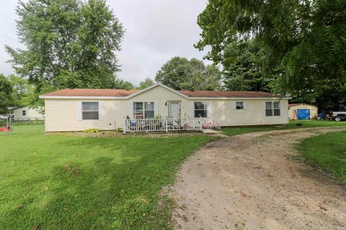 226 S Manor Ave, Albany, IN, 47320-1219 | Card Image