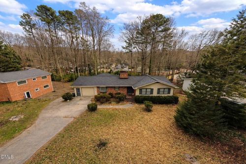 4208 Yadkin Dr, Raleigh, NC, 27609-5563 | Card Image