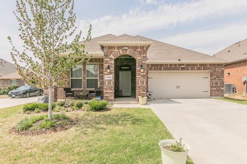 2825 Jasper Trl, Aubrey, TX, 76227-1180 | Card Image