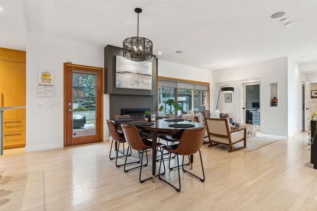 47 Patterson Dr Sw, House other with 4 bedrooms, 4 bathrooms and 5 parking in Calgary AB | Image 8