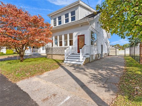 156 Putnam St, East Providence, RI, 02914-5338 | Card Image
