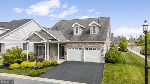 1022 Glory Way, LITITZ, PA, 17543-8100 | Card Image