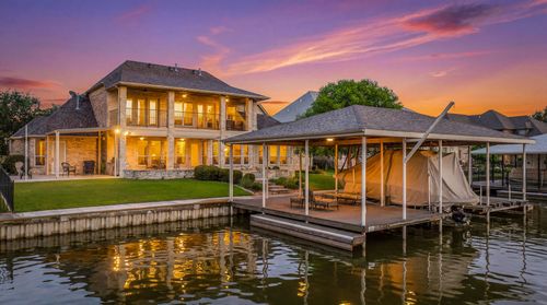 2707 Harborside Dr, Granbury, TX, 76048-2694 | Card Image