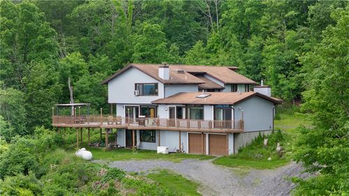 4570 Vine Rd, Penn Yan, NY, 14527-8918 | Card Image