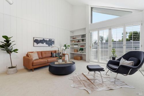 186 Larkspur Plaza Drive, Larkspur, CA, 94939 | Card Image