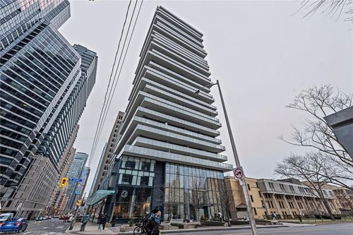 206-57 St Joseph St, Toronto, ON, M5S0C5 | Card Image