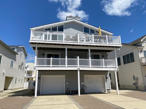 west-25 81st St, Sea Isle City, NJ, 08243-1101 | Card Image