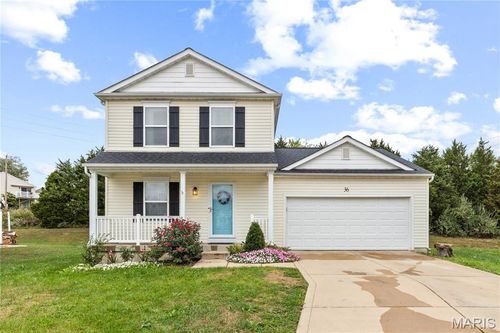 36 Bedford Way, Wentzville, MO, 63385-8840 | Card Image