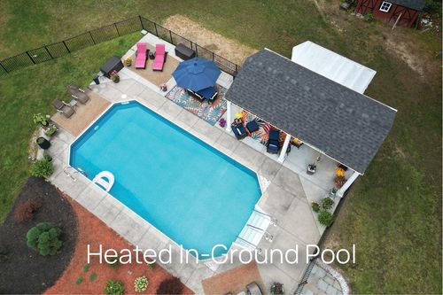 53 Meadow Fox Ln, Chester, NH, 03036-4186 | Card Image