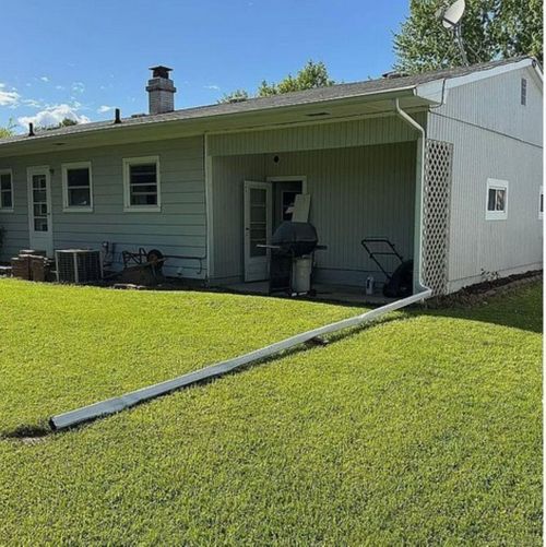1011 Iowa St, Alma, MI, 48801-1452 | Card Image