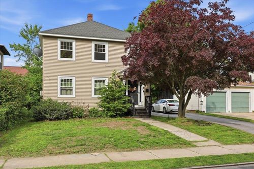 3 Sawyer St, Nashua, NH, 03060-3739 | Card Image