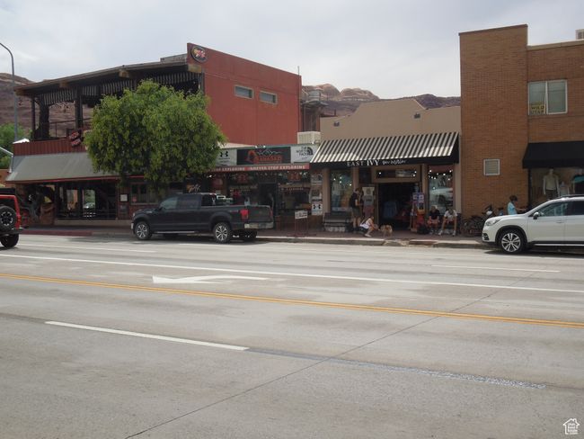 View of building exterior | Image 20