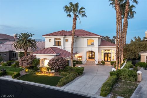 1704 Wincanton Dr, Las Vegas, NV, 89134-6183 | Card Image