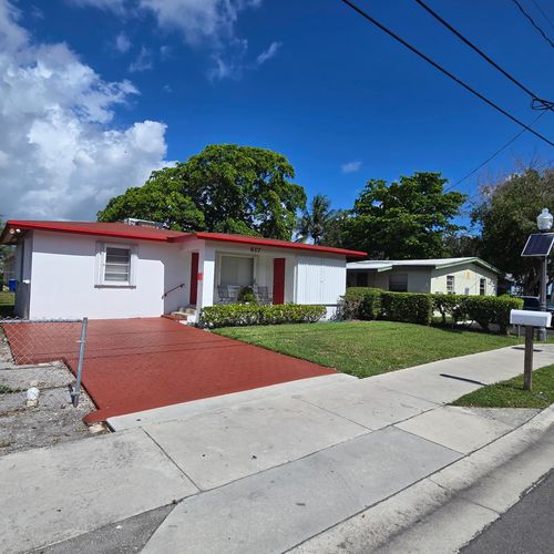617 Nw 13th Terrace, Fort Lauderdale, FL, 33311 | Card Image