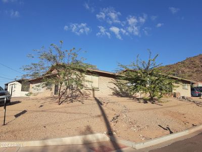 1502 W Shangri La Road, Home with 4 bedrooms, 2 bathrooms and null parking in Phoenix AZ | Image 1