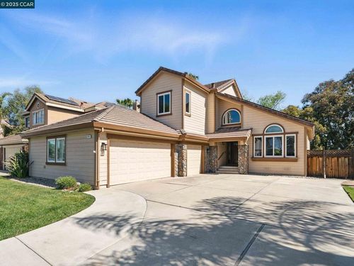 2145 Prestwick Dr, Discovery Bay, CA, 94505-1408 | Card Image