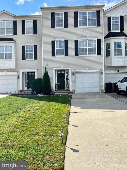 3 Nicole Ct, Deptford, NJ, 08096-5506 | Card Image