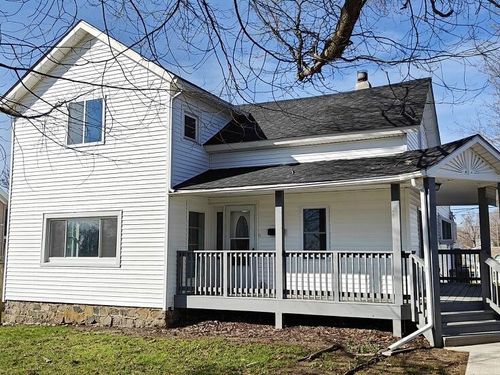 6627 E Berrien St, Eau Claire, MI, 49111-5118 | Card Image