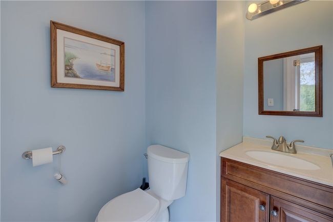 APT-4 - 3399 Post Rd, Condo with 2 bedrooms, 3 bathrooms and 4 parking in Warwick RI | Image 14