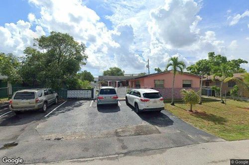 1-2-310 Sw 27th Ter, Fort Lauderdale, FL, 33312-2020 | Card Image